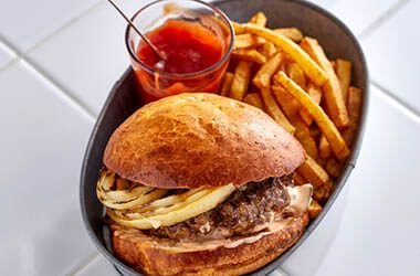 Genç Gurme Burgers&Fries (14-17 Yaş)